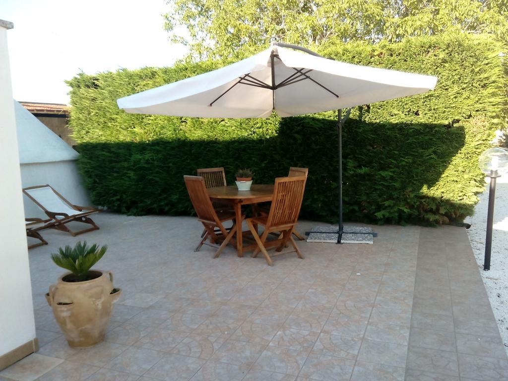 Ferienwohnung Trulli Sarmenzanello Noci Exterior foto